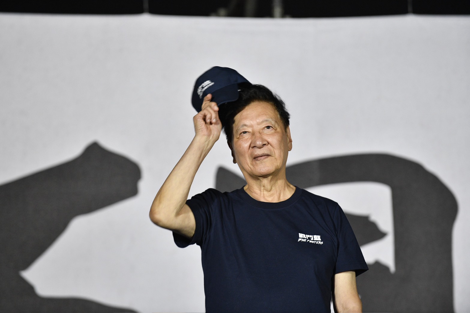 趙少康致詞稱，大家應呼籲前總統蔡英文投下不同意票，因為總統賴清德鬥贏在野黨後，「蔡系人馬」就會被鬥爭。（鏡報李智為攝）