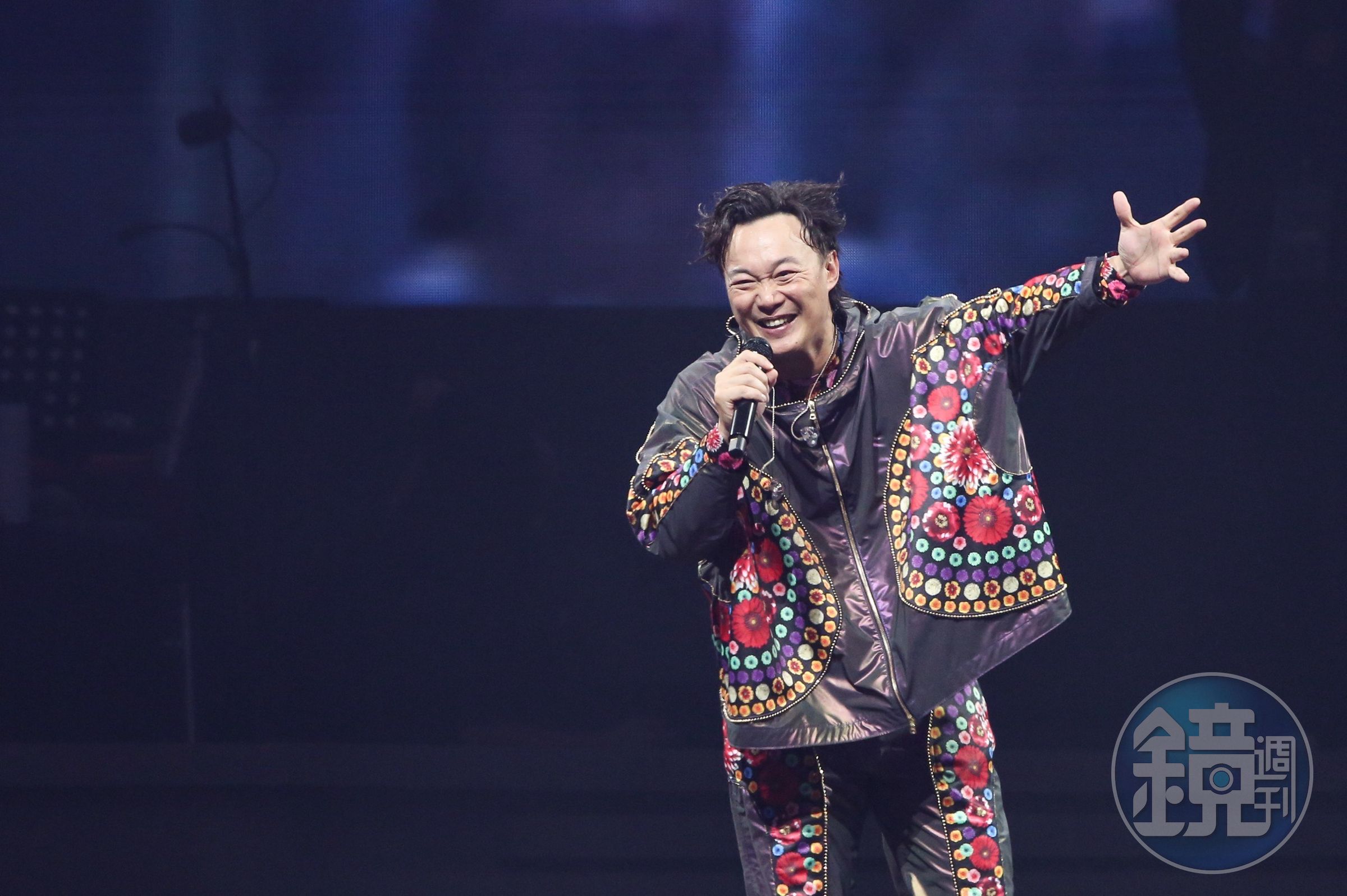 陳奕迅原定在小巨蛋舉辦出道25週年演唱會，沒想到竟遭到小巨蛋拒絕。