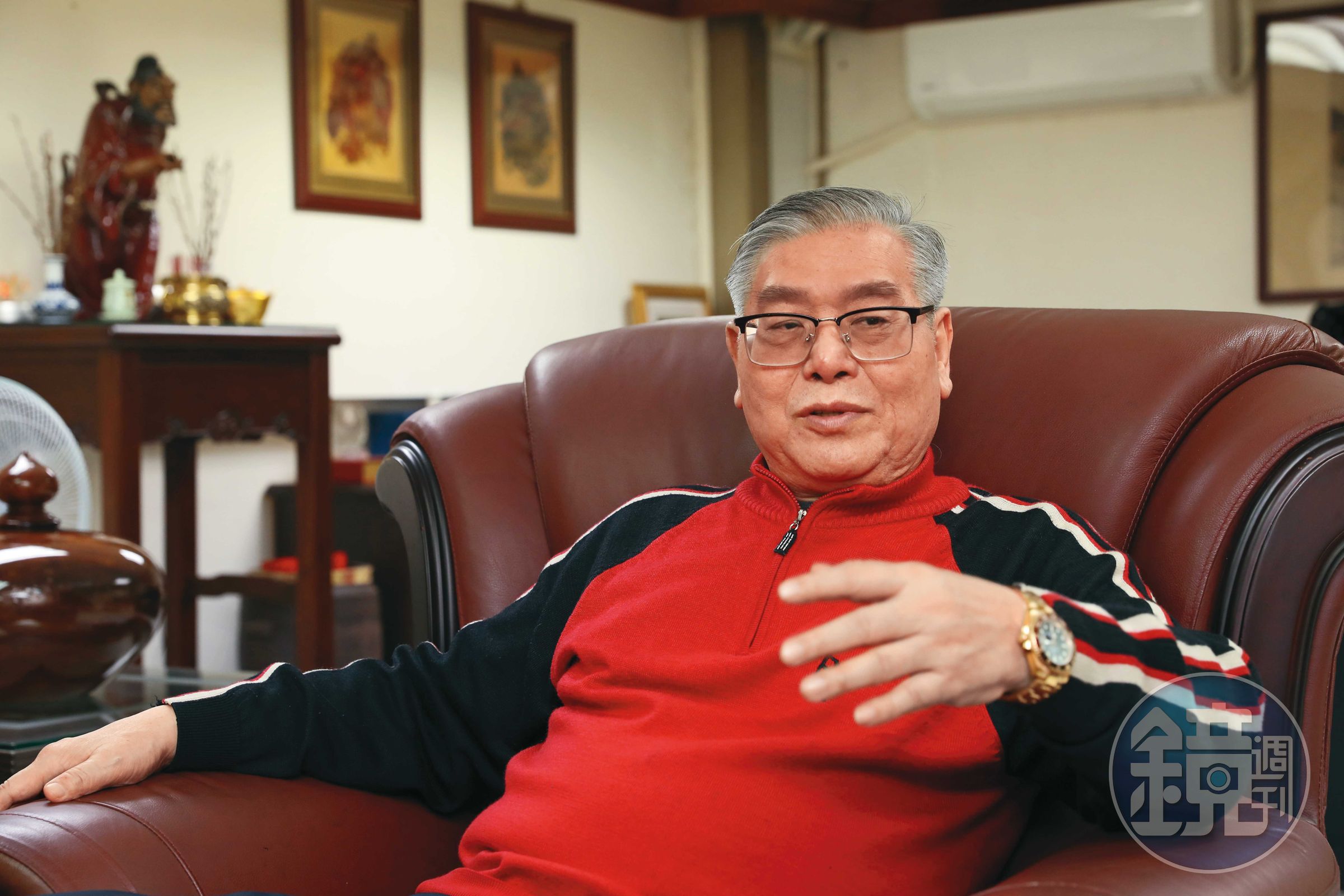 竹聯幫地堂前堂主「鍾馗」李宗奎認為，應建立幫主選舉制度。
