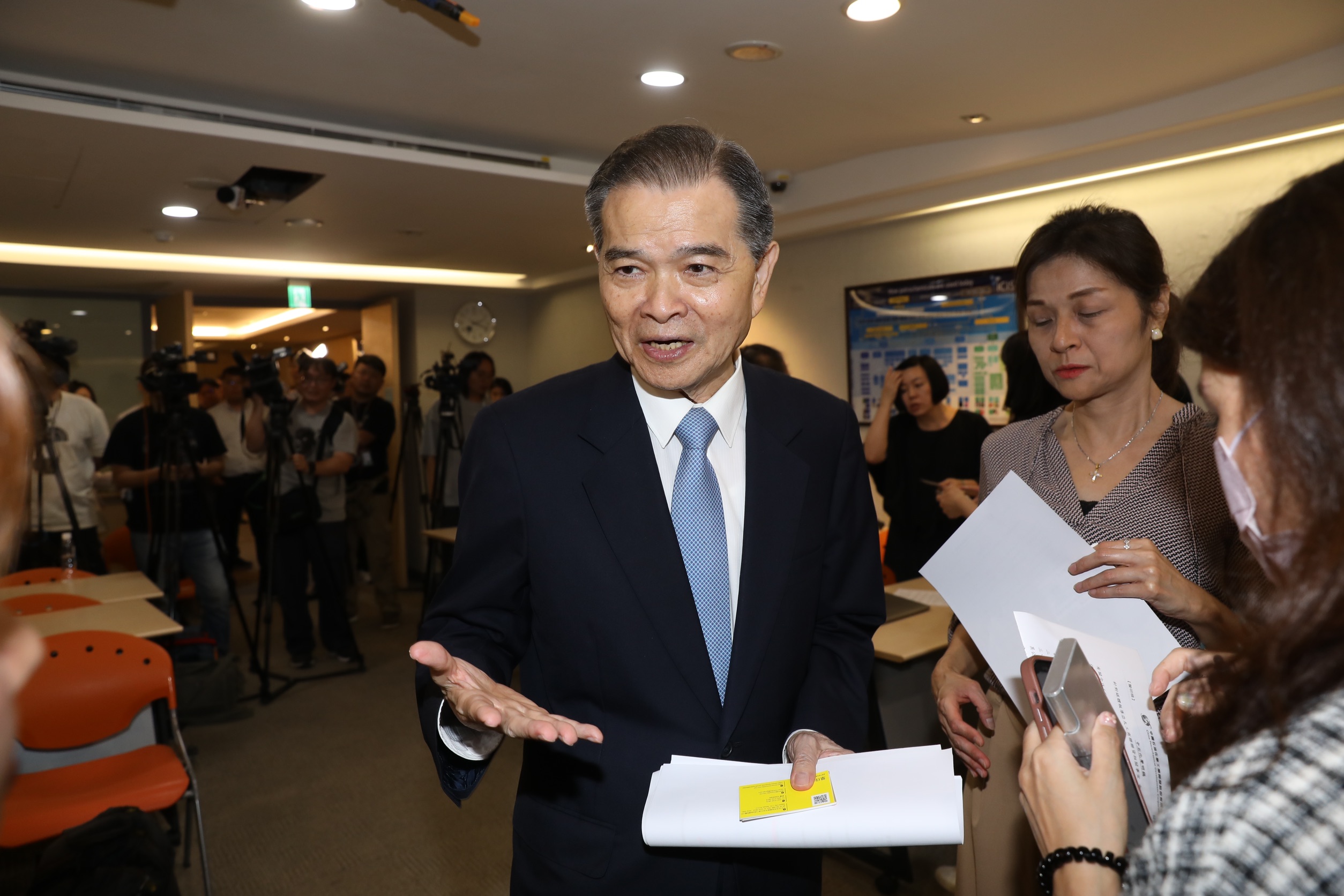 陶朱隱園傳出要被銀行團拍賣，中工董座陳瑞隆下午親上火線說明 。